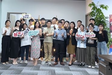 SHENZHEN KINGWE-STAR OPTO-ELECTRONICS TECHNOLOGY  CO, LTD. üreticinin üretim hattı